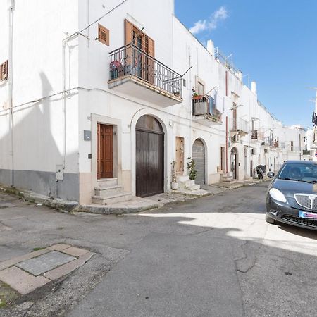 White Stone Flats & Studios Ostuni Habitación foto